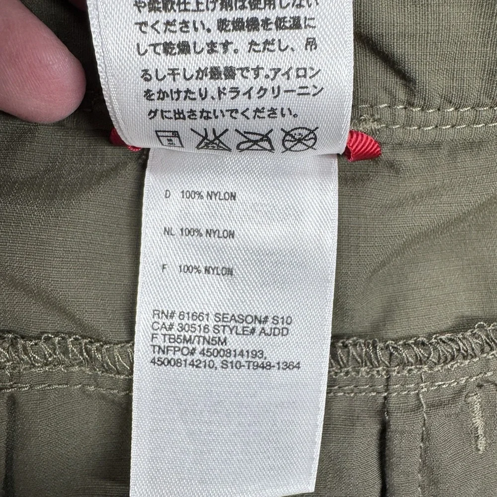 The North Face Convertible Pants Mens 40 x30 Green Hiking Zip Ankle‎ EXCELLENT